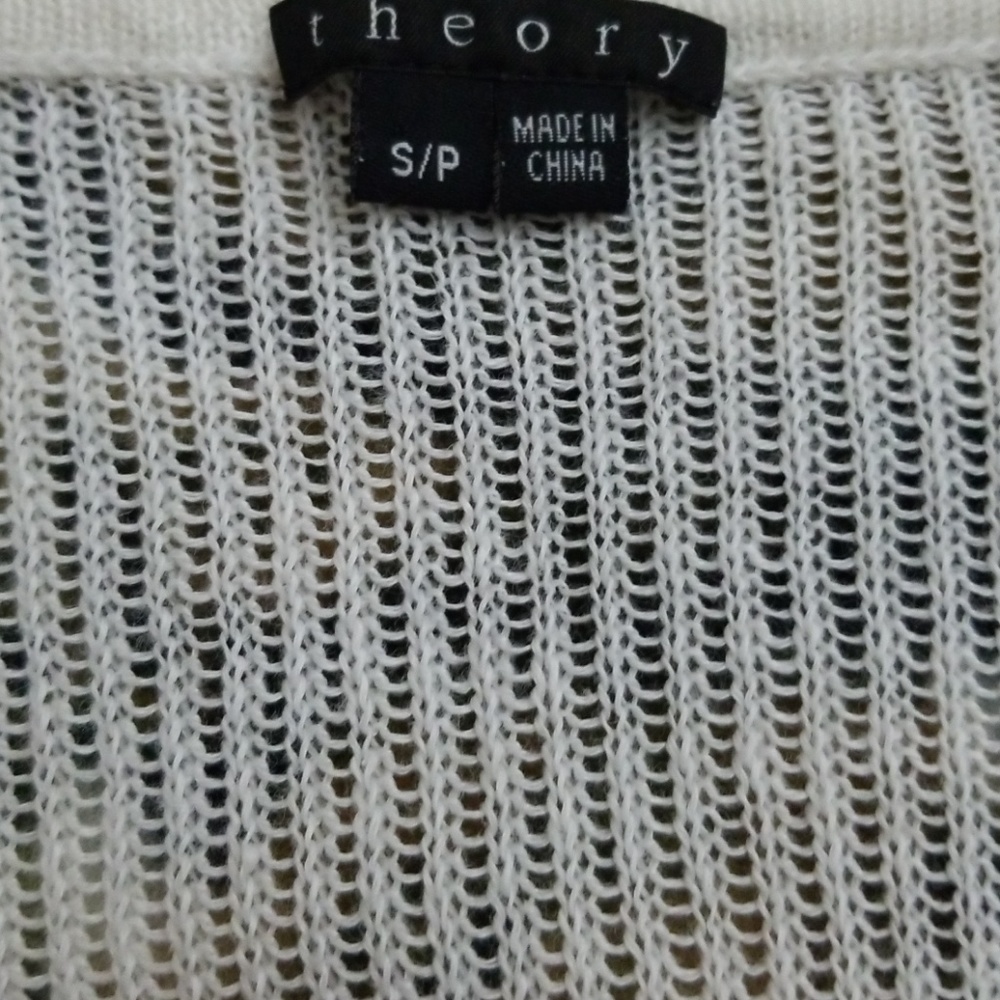 👄👄SOLD! 3/4 Sleeve Knitted Top Women Small👄👄 - Picture 3 of 8